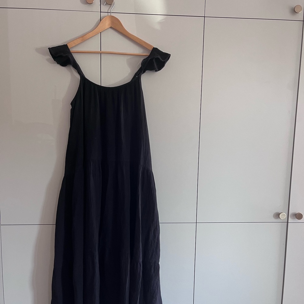 Banana Republic Black Maxi Dress (S) - Picture 2 of 6